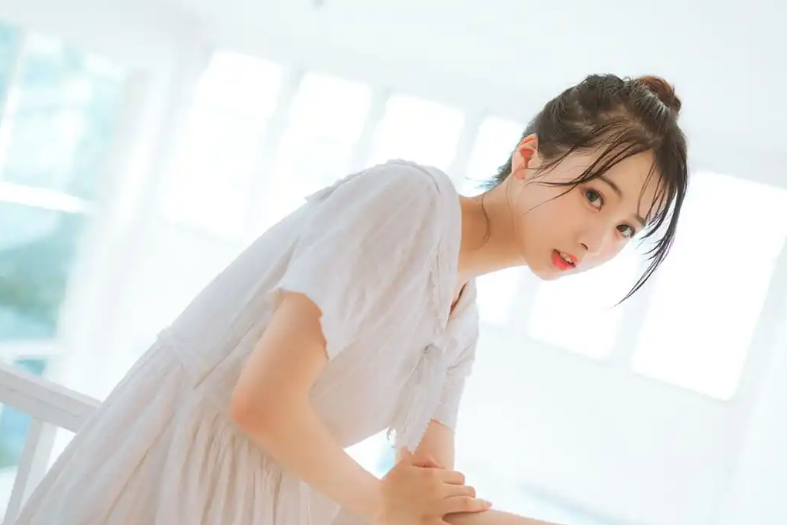 独立之路：从“被养”到“自养”的女性力量